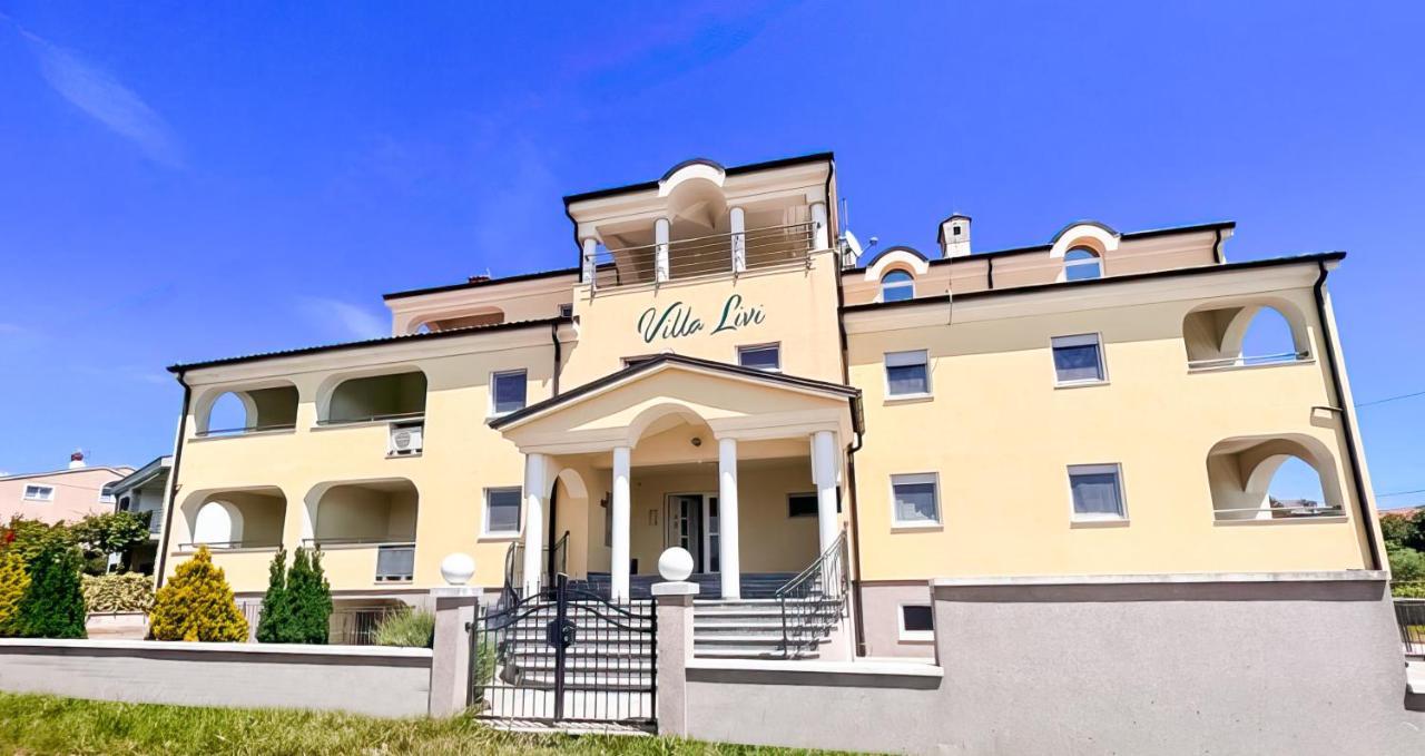 Villa Livi - Luxury Sea View Appartments Medulin Extérieur photo